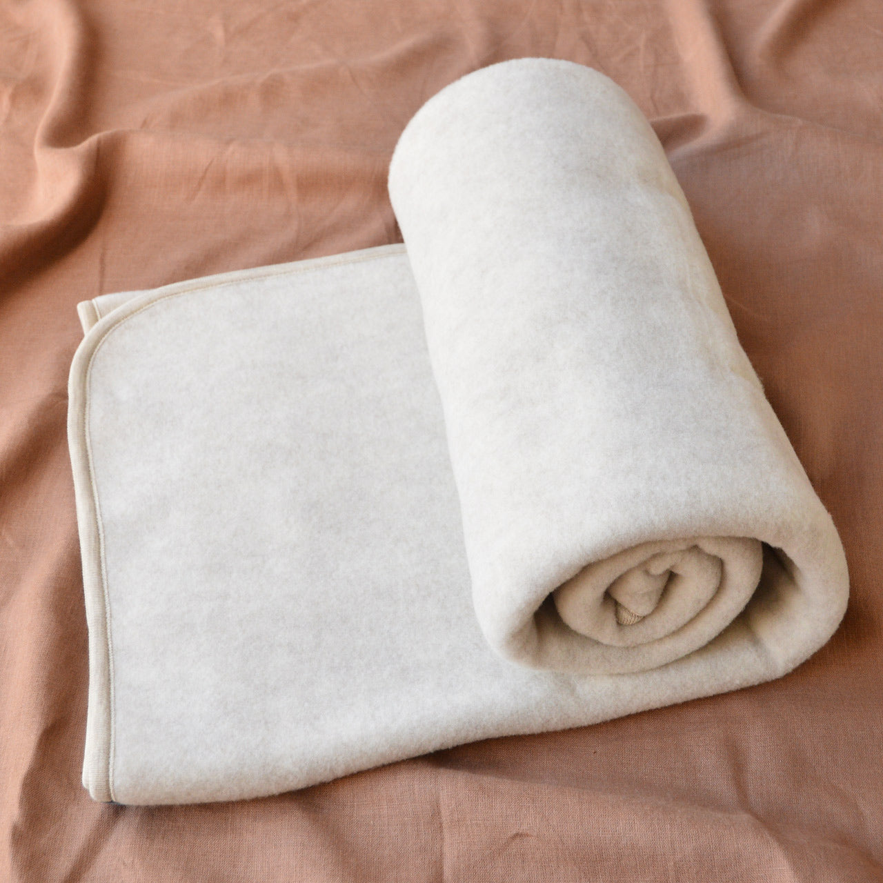 Organic Merino Wool Fleece Blanket - Medium (120x160cm)