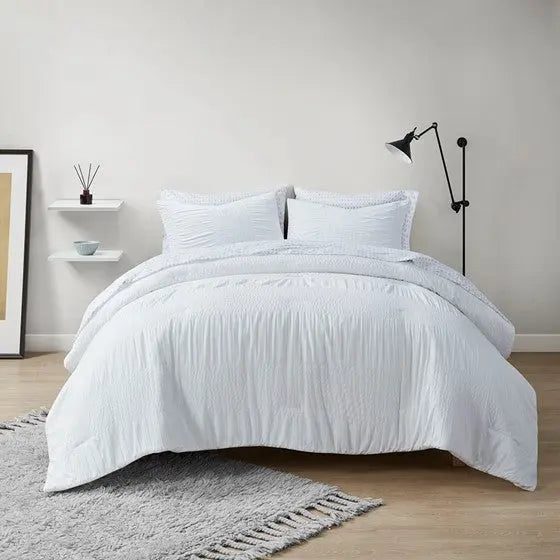 7 Piece Comforter Set with Bed Sheets White Queen