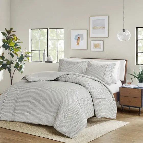 3 Piece Striped Seersucker Oversized Comforter Set Gray Cal King