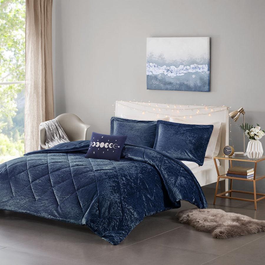 Felicia Full/Queen Comforter (Set) Navy