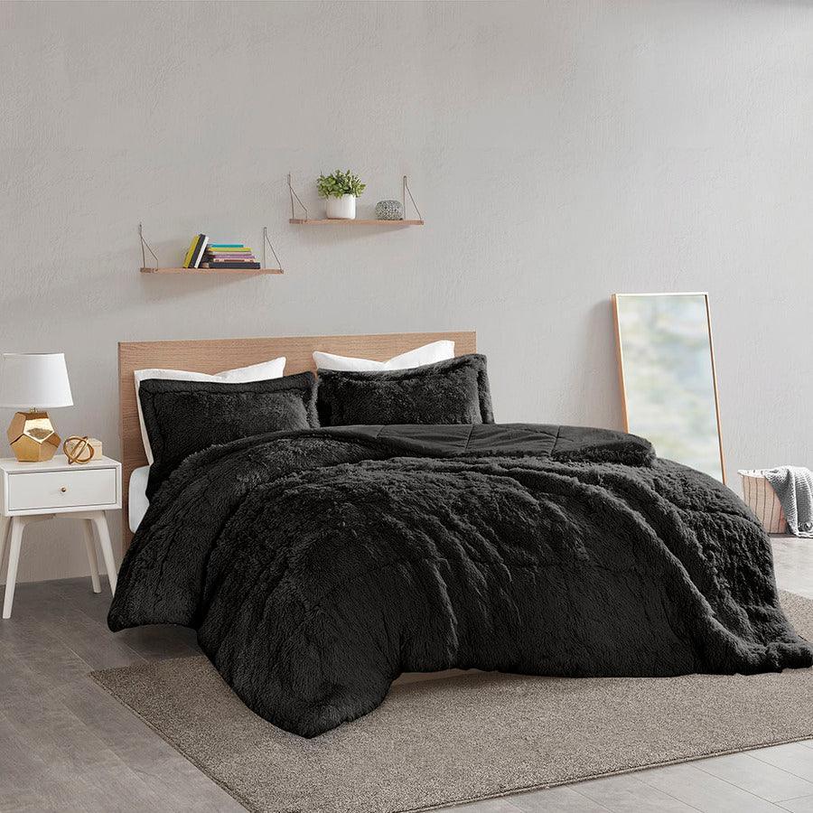 Malea King/Cal King Comforter (Set) Black