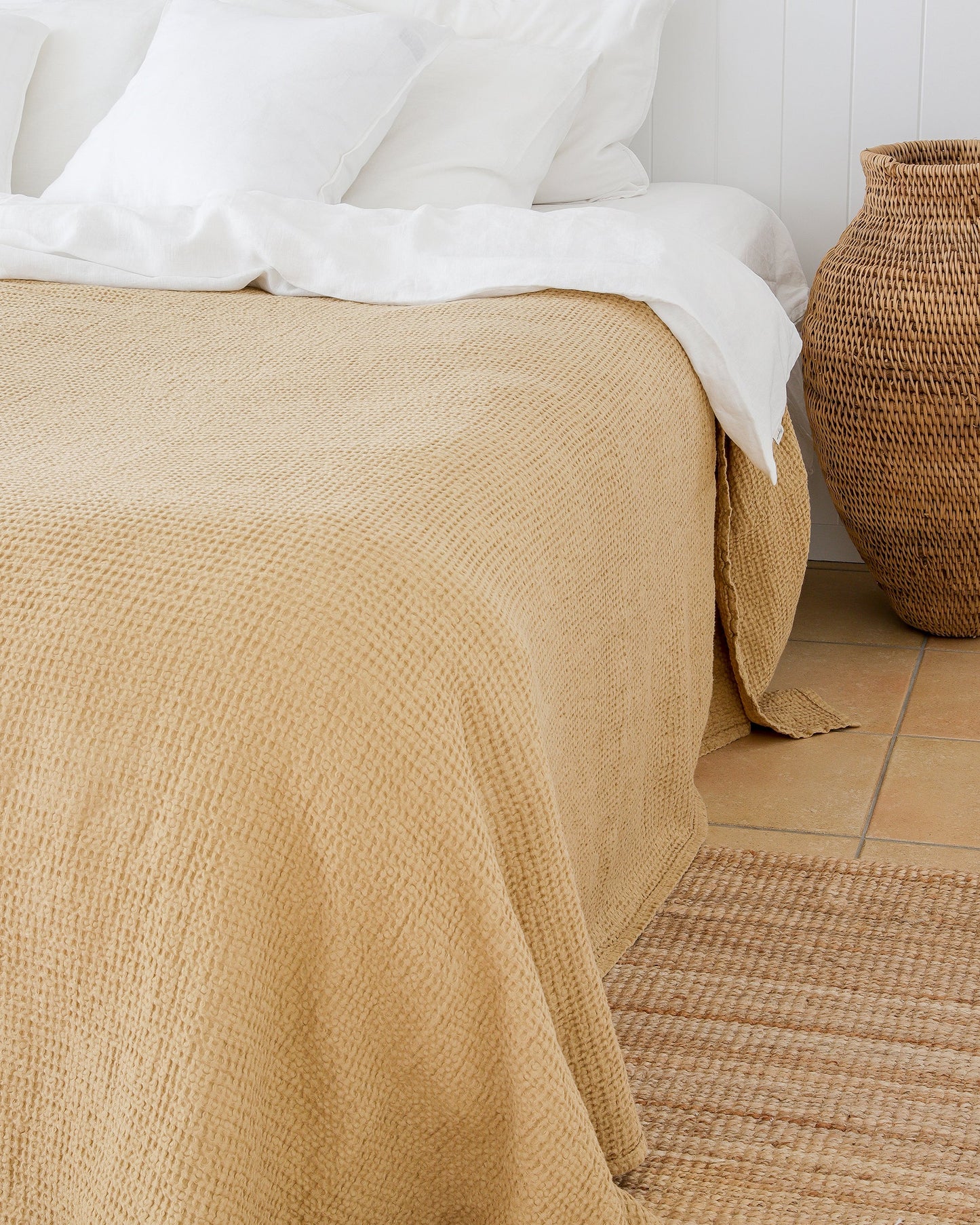 Sandy beige waffle blanket