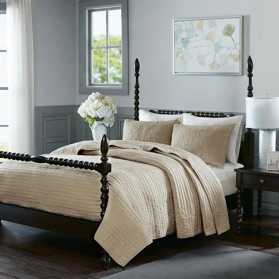 Serene Transitional Cotton Hand Quilted Coverlet Set Full/Queen Linen