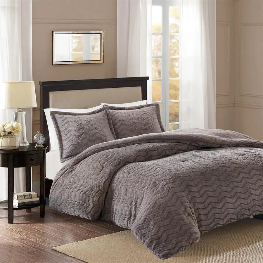 Sloan Transitional Plush Down Alternative Comforter Mini Set Gray King/Cal King