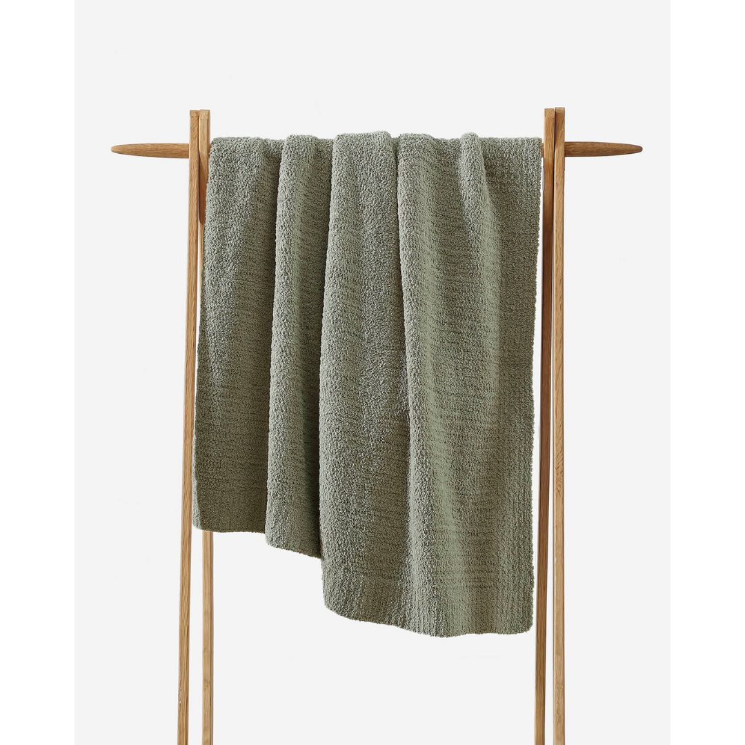 Sunday Citizen Snug Throw