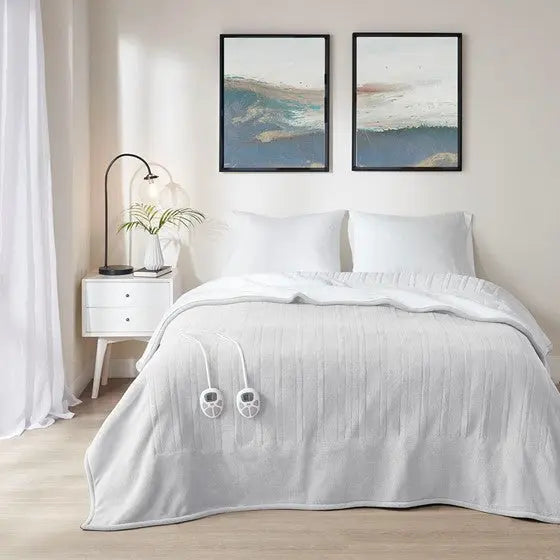 Heated Blanket Light Grey Twin