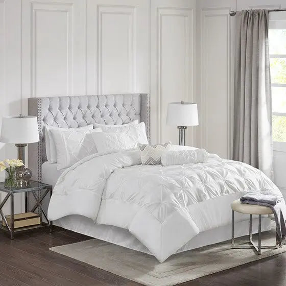 7 Piece Tufted Comforter Set White Cal King