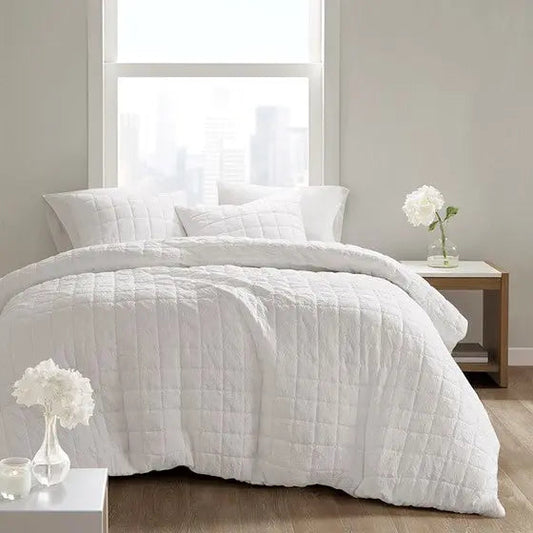 3 Piece Quilt Top Comforter Mini Set White Full/Queen