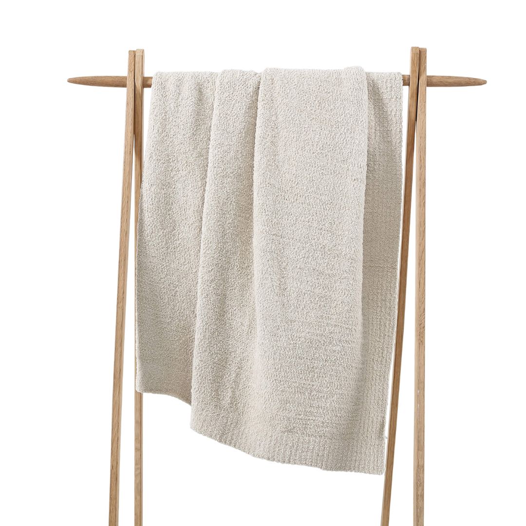 Sunday Citizen Snug Throw