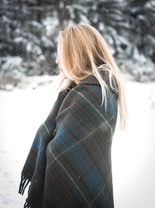 Antique Hunting Stewart Throw