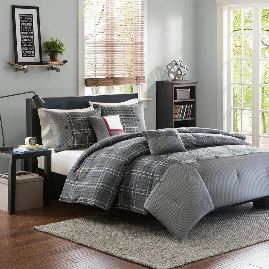 Daryl King/California King Comforter Set Gray