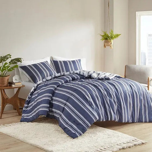 Striped Reversible Comforter Set Navy Full/Queen