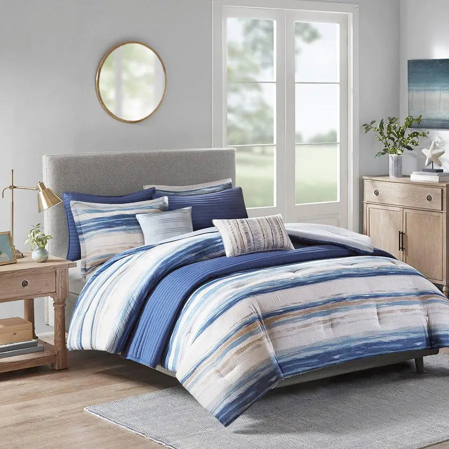 Marina 26 " W 8 PC Printed Seersucker Comforter and Coverlet Set Collection Blue Full/Queen