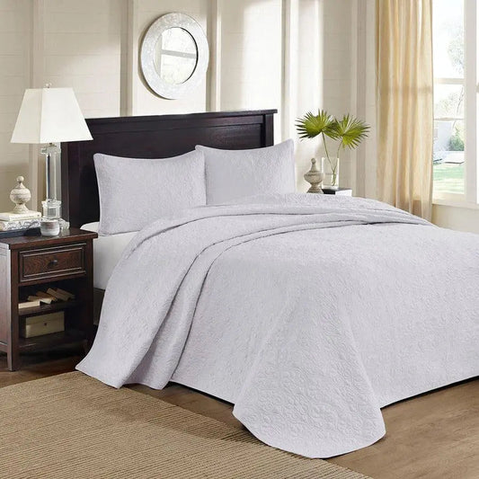 Quebec King Reversible Bedspread Set White