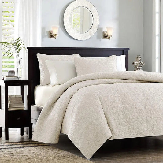 Quebec King/California King Reversible Coverlet Set Cream