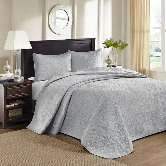 Quebec Queen Reversible Bedspread Set Gray
