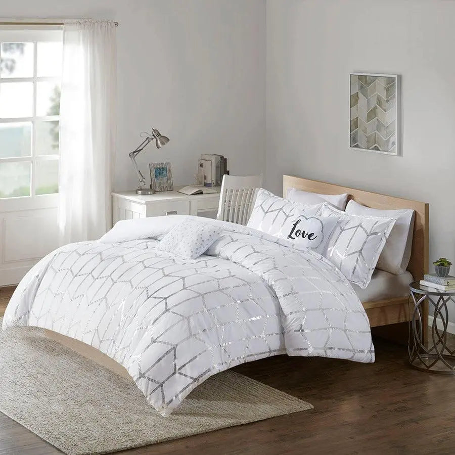 Raina Metallic Printed Comforter Set White & Silver Full/Queen