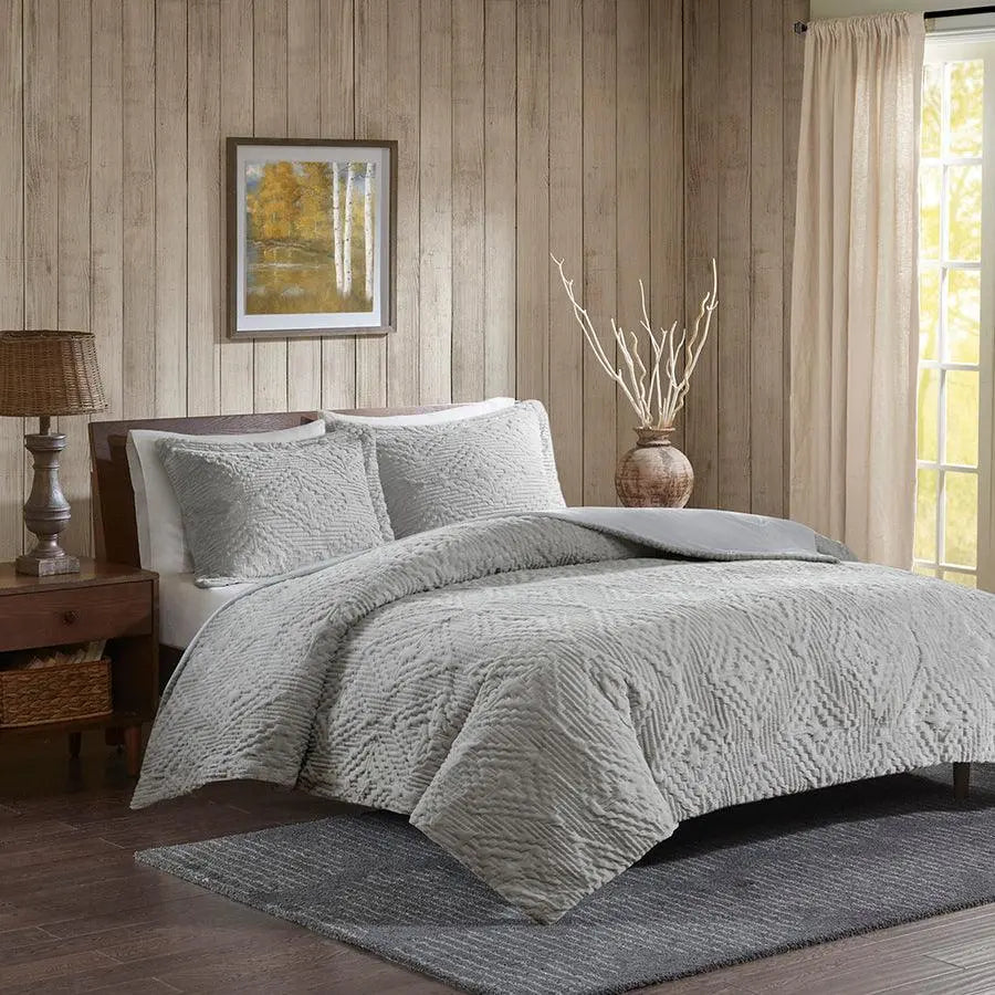 Teton Embroidered Plush Coverlet Set Full/Queen Gray